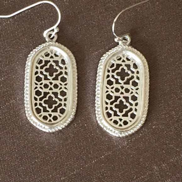 Boho Moroccan Filigree Oval Earrings - Picture 6 of 8